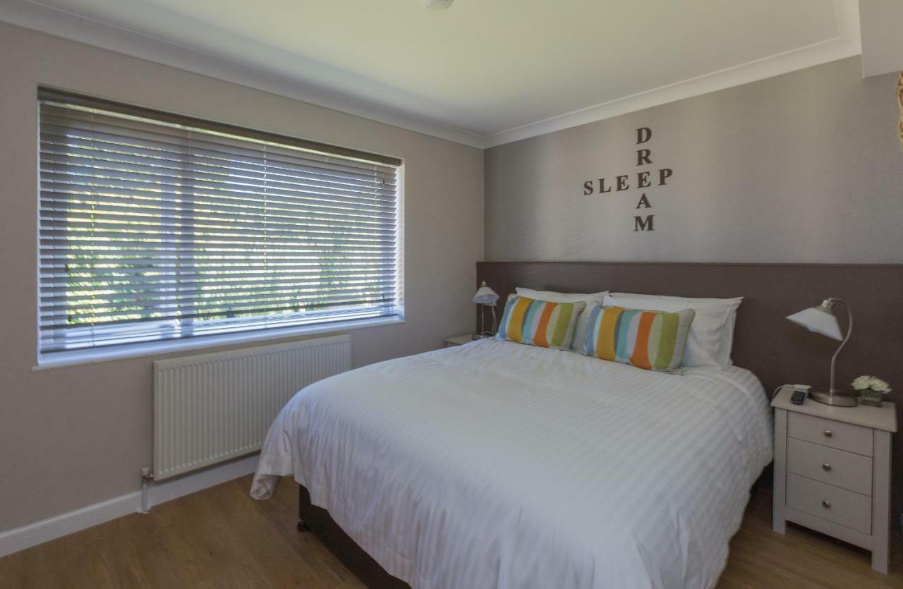 Bentleys Coast And Country B&B Lymington Exterior foto